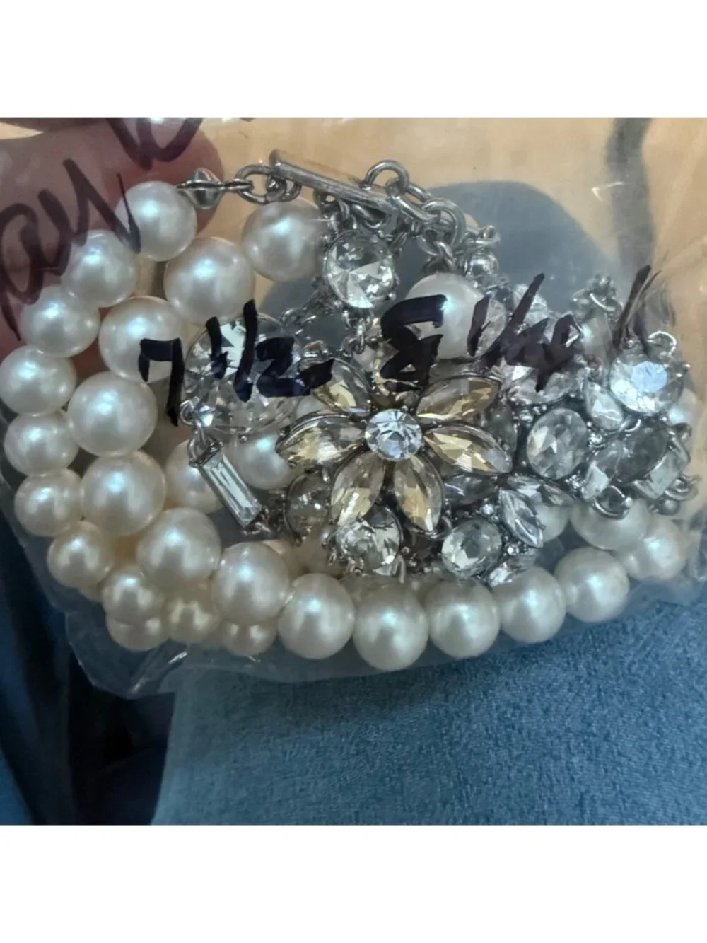 Ann Taylor Bracelet Faux Pearls Rhinestones Formal Silver Tone 7.5-8.5 inches